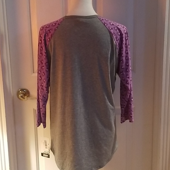 Top - Picture 2 of 2